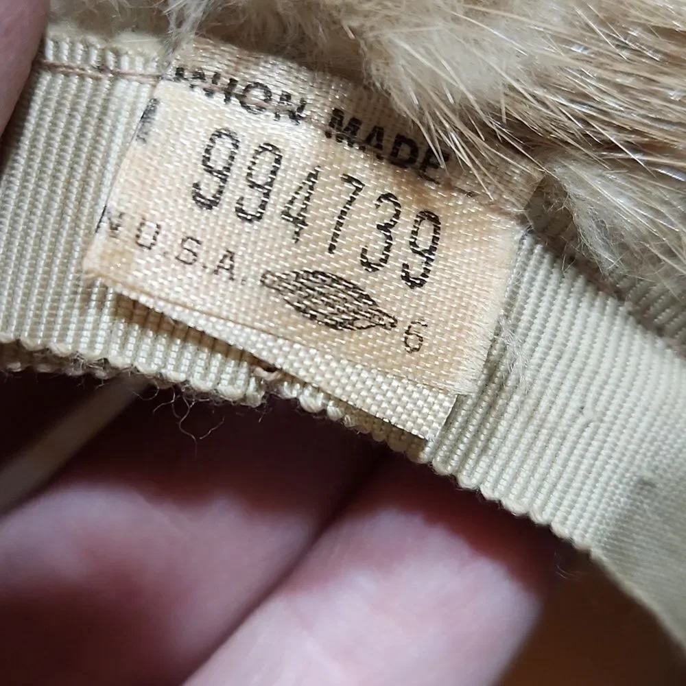 GUC Mink Fur Hat & Collar Vintage Set - Picture 6 of 13